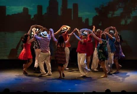 Mennesker som danser Rueda de Casino